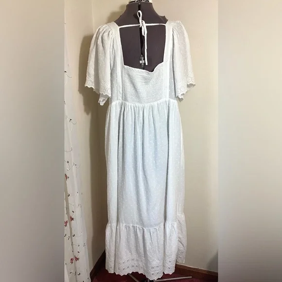 Old Navy Maxi Dress XL Embroidered Tiered Cottagecore Eyelet - Picture 3 of 16